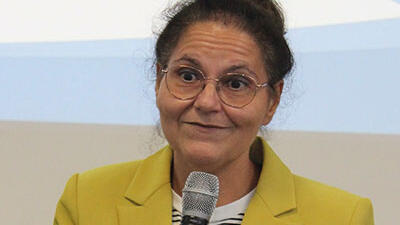 Sylvia-Hakimpour-Zern spricht auf der Auftaktveranstaltung der Initiative „Stärkung der psychischen Gesundheit von Kindern und Jugendlichen in Schleswig-Holstein“